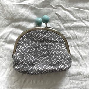 Thirty one coin purse